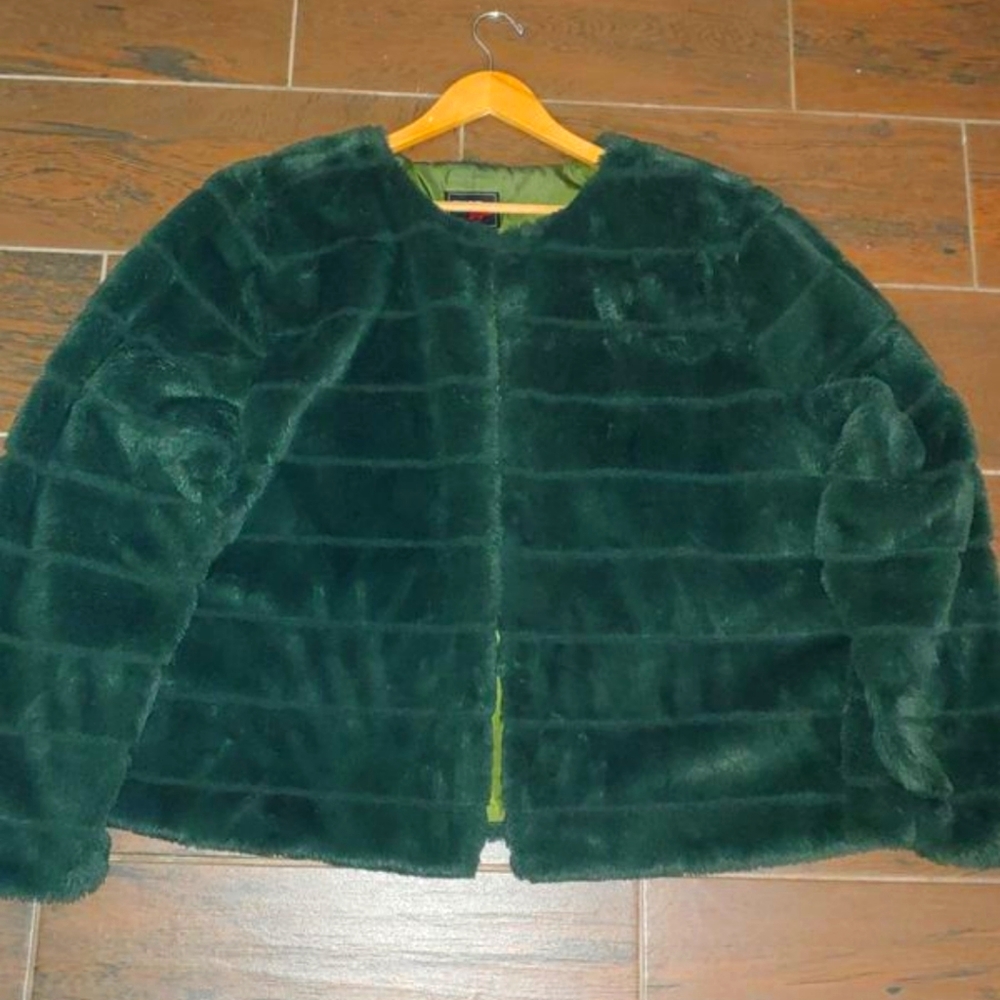 Plus Size Green Faux Fur Jacket